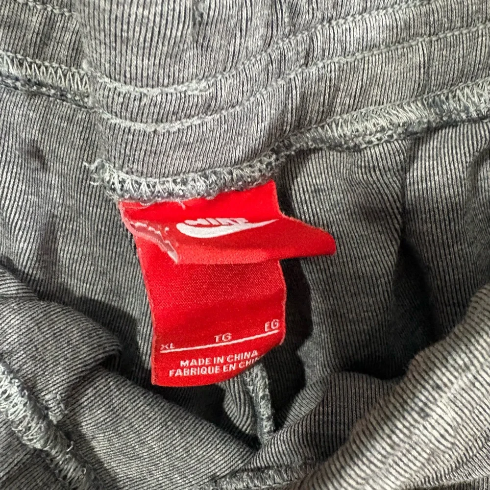 NIKE Tech Fleece Mens Shorts